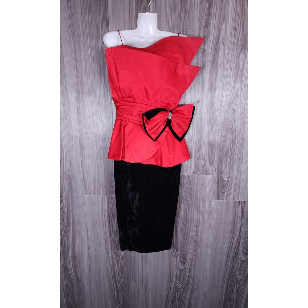Pantagis Red Black Strapless Evening Dress Asymmetrical Hem Bow‎ Vintage Size M